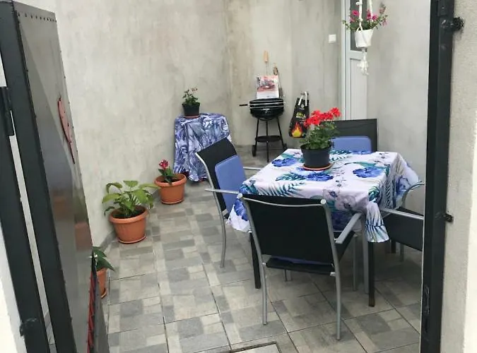 In Family House Linda Appartement *